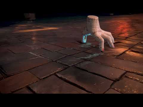 Halloween Decoration: Crawling Hand, with light, sound and movement (14cm)